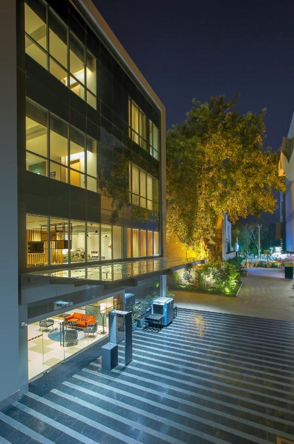 Park Inn By Radisson Gwalior Buitenkant foto