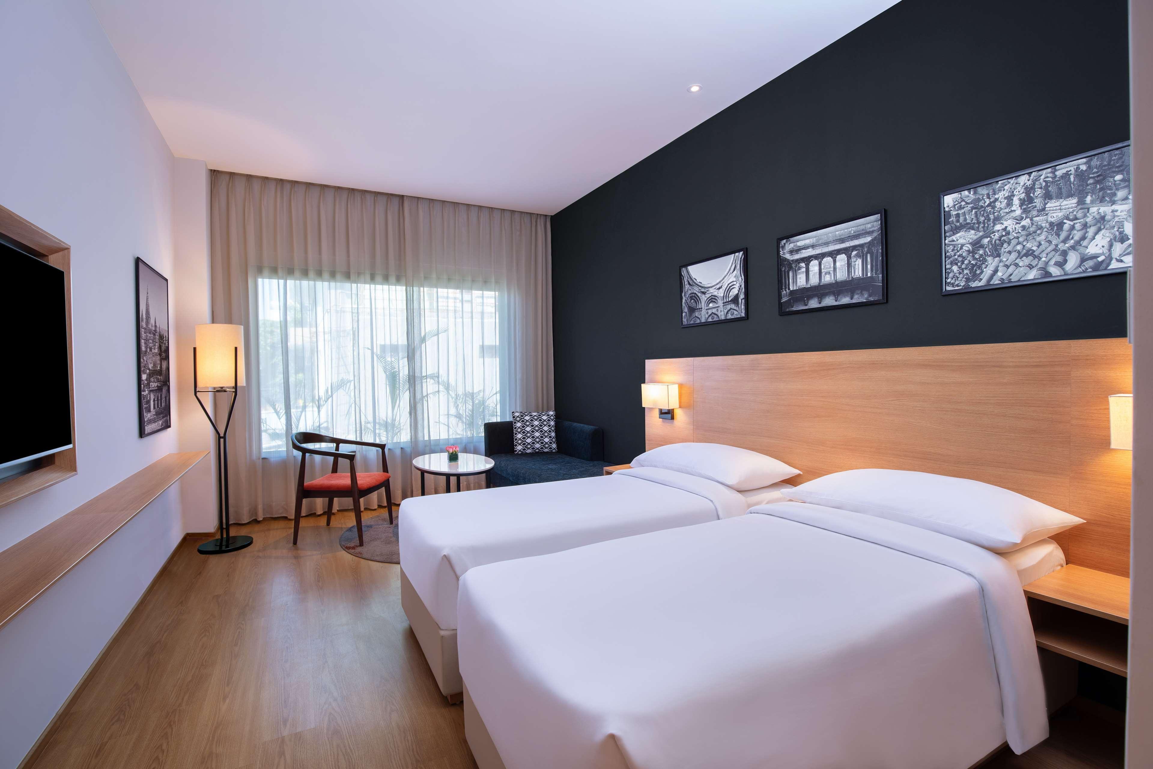 Park Inn By Radisson Gwalior Buitenkant foto