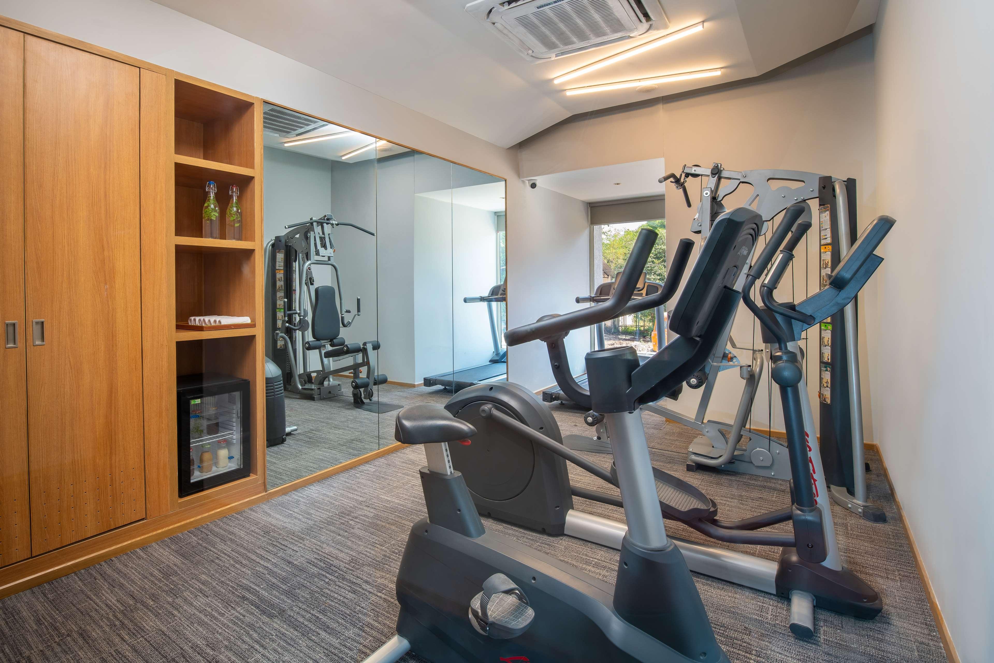 Park Inn By Radisson Gwalior Buitenkant foto